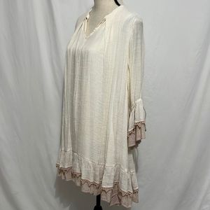 Umgee Cottage Core Size Medium Cream Long Sleeve Mini Dress Lined